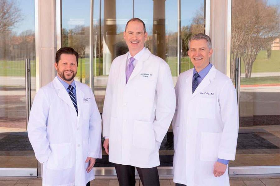 Bariatric surgeons at Nicholson Clinic