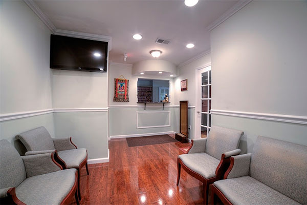 The Clinic of Dr. Anish Nihalani
