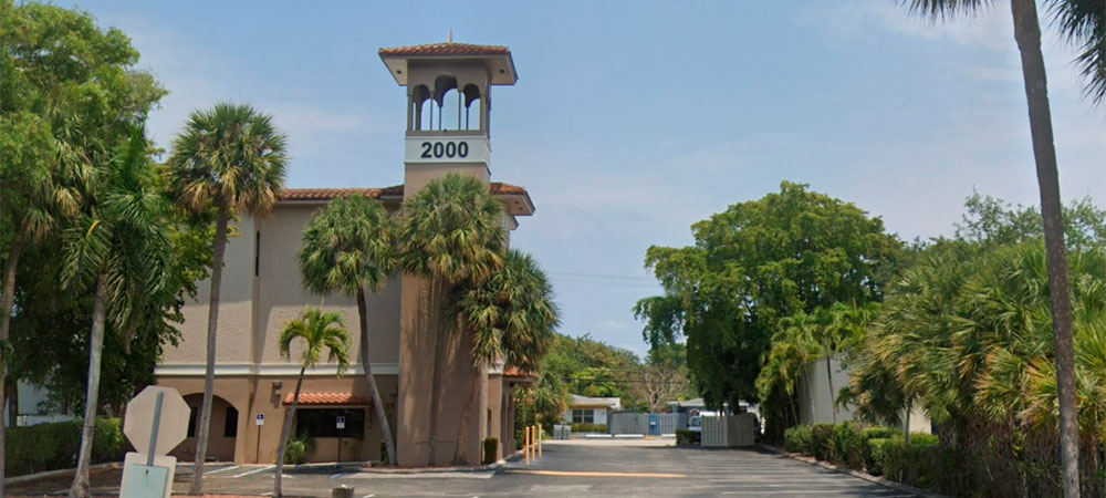 2000 North Federal Highway, Pompano Beach, FL 33062