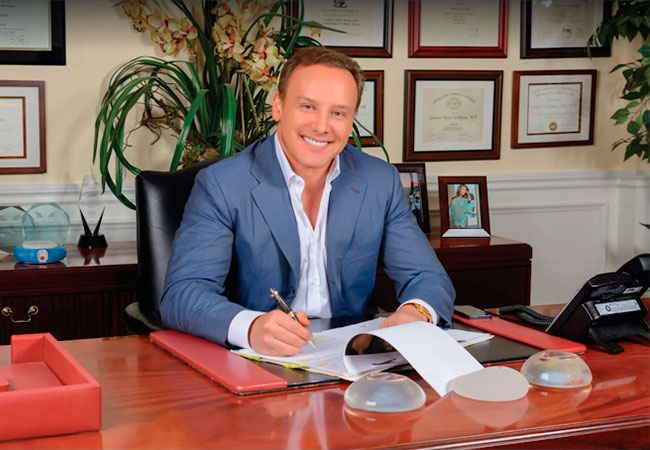 Dr. Leonard Hochstein